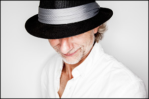 http://www.tasteofindie.com/concert-4310-Erik_Truffaz_Quartet_avec_Anna_Aaron-Portraits_Paris_.html